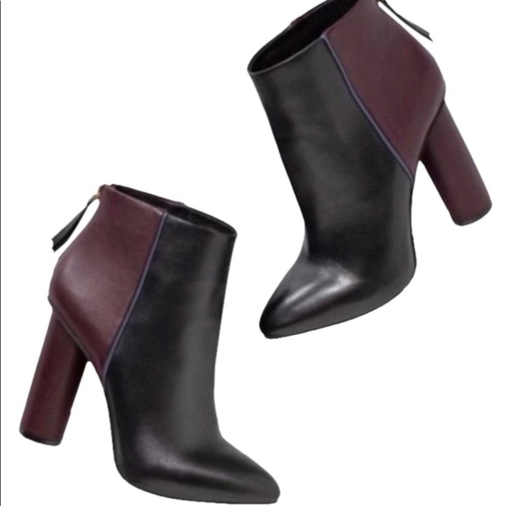 NIB Cabi Bisset plum and black 4-inch ankle boots size 10